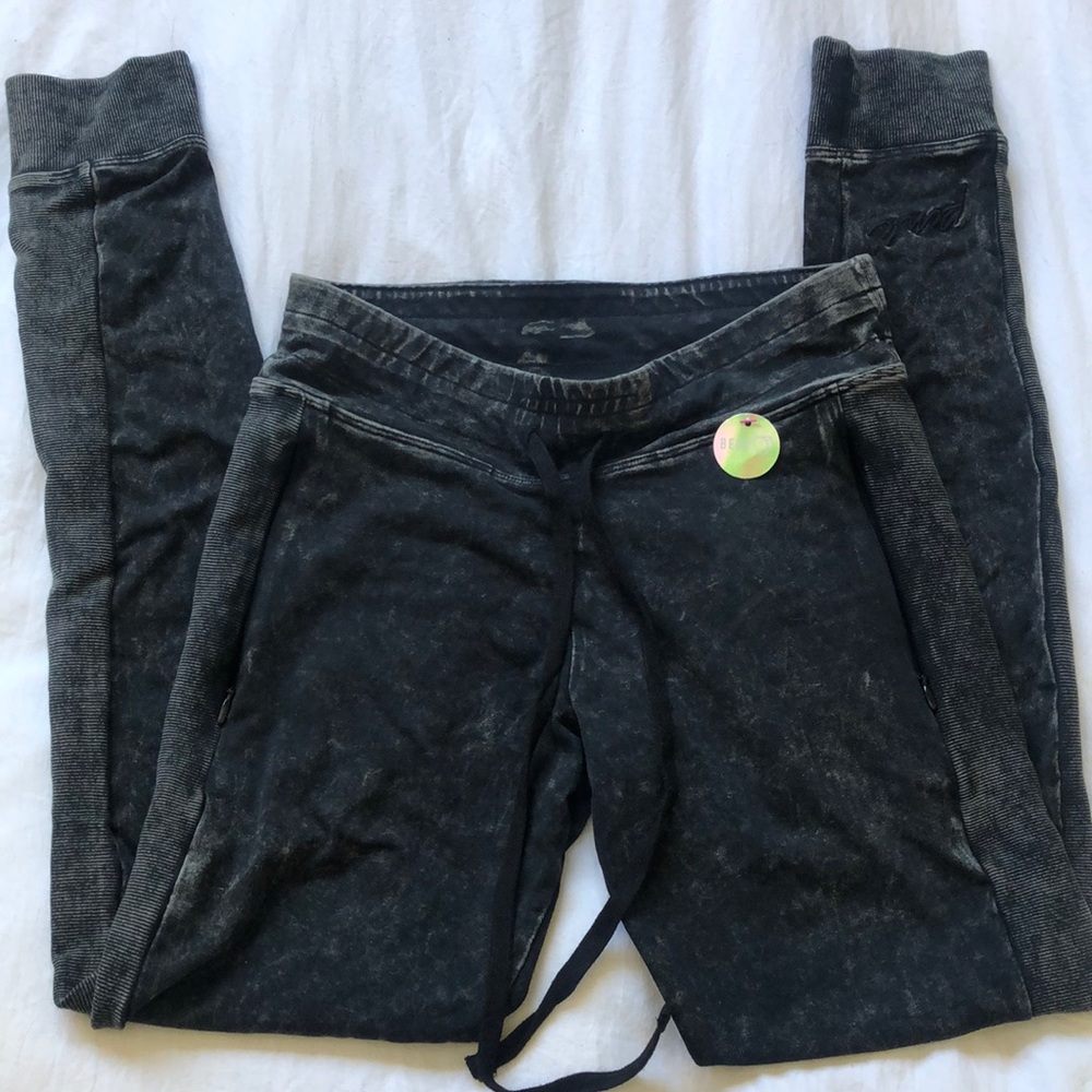 PINK Bleached Leggings